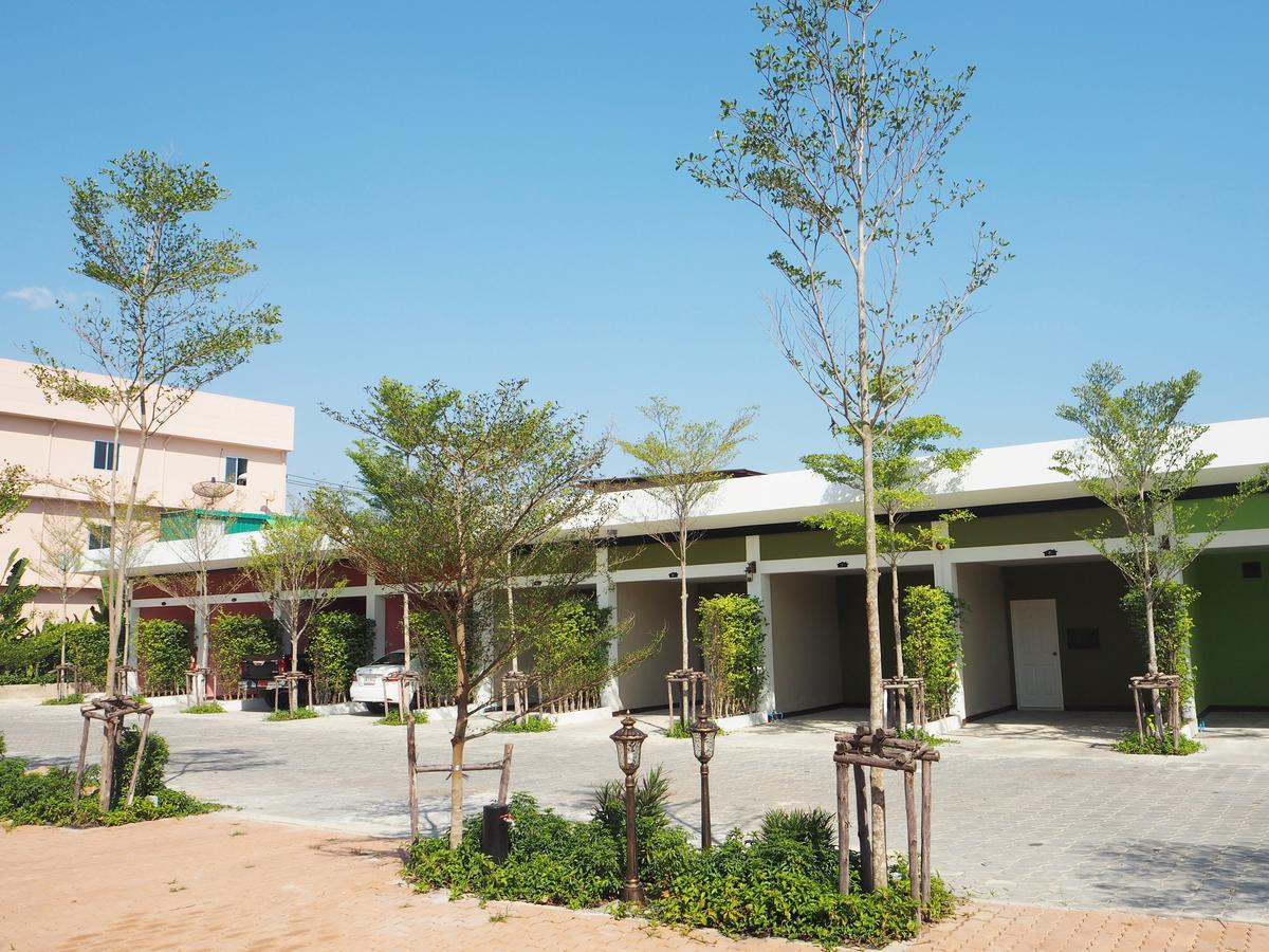 Fruit House Pattaya Motel Bang Lamung Exterior photo